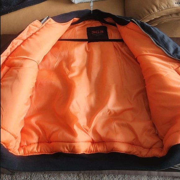 Military bomber jacket - Picture 2 of 7